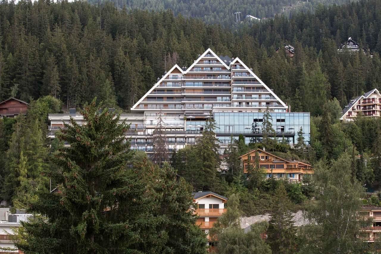 Hotel Ambassador